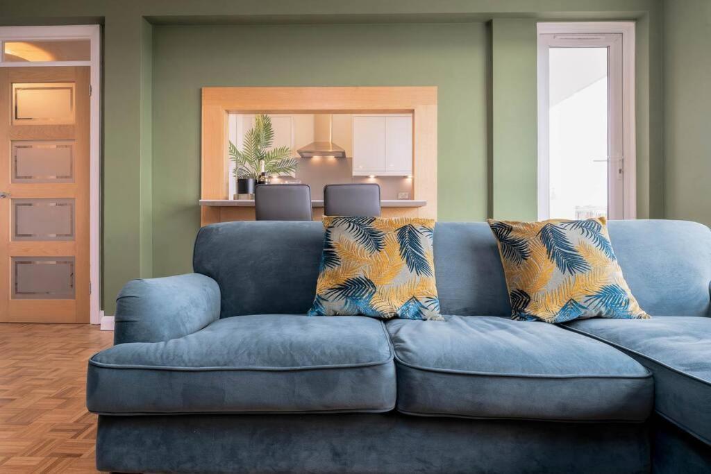 Lovely Apartment With Spectacular Views & Free Parking Hove Esterno foto